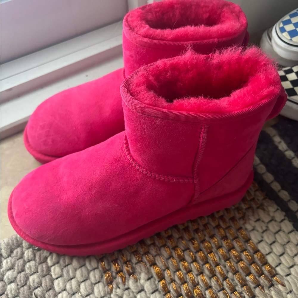 UGG Women's Vibrant Pink Winter Boots